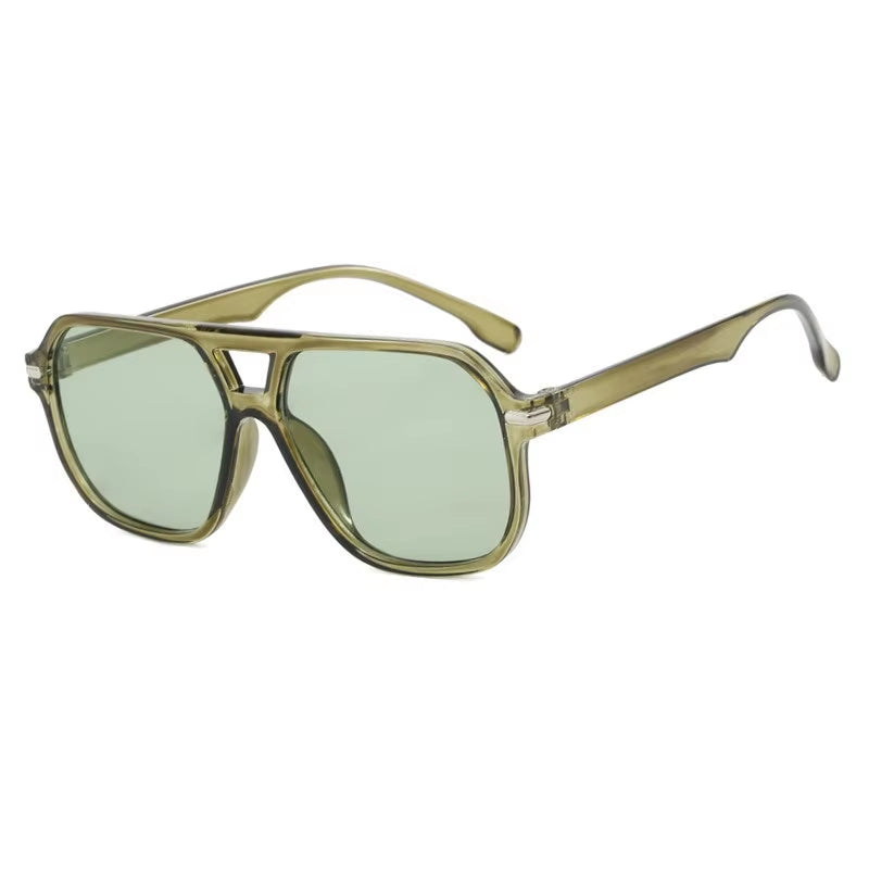 Gafas de Sol Retro Rectangulares con Doble Puente y Detalles Metálicos – Estilo Vintage de Lujo para Mujer